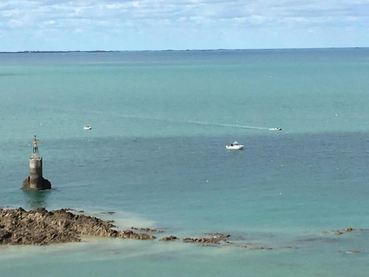 Le Clos Saint-Brice Les Portes du Coglais 0*,  France