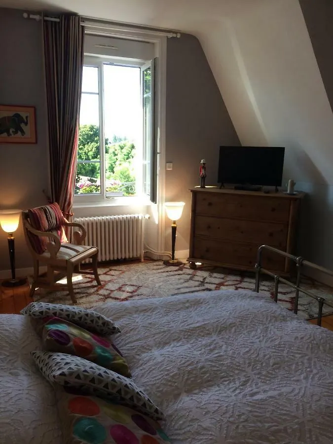 Le Clos Saint-Brice Les Portes du Coglais 0*,  France